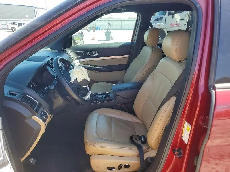 2017 FORD EXPLORER XLT  