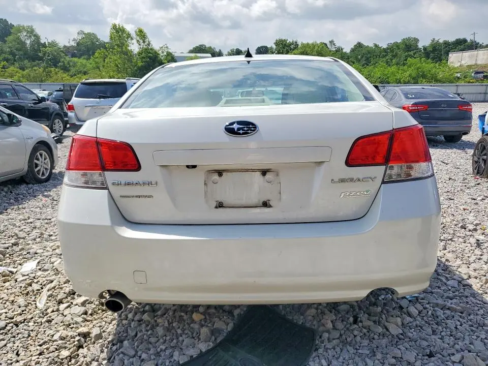 2011 SUBA LEGACY   