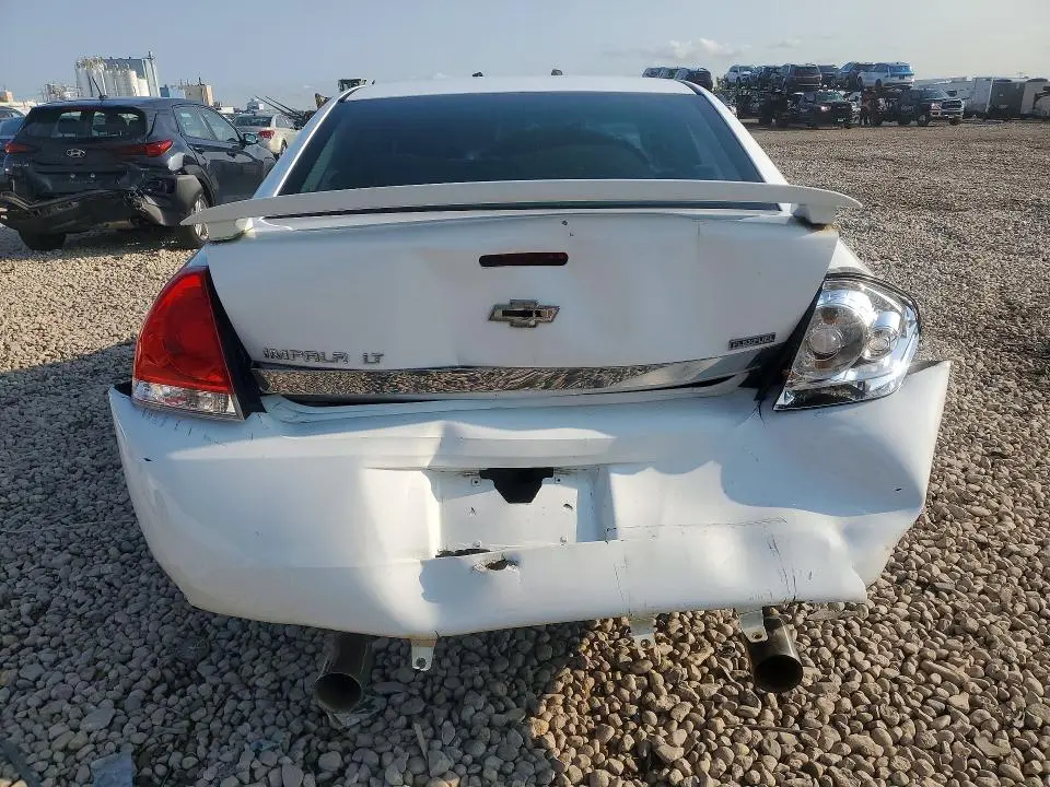 2010 CHEVROLET IMPALA LT  