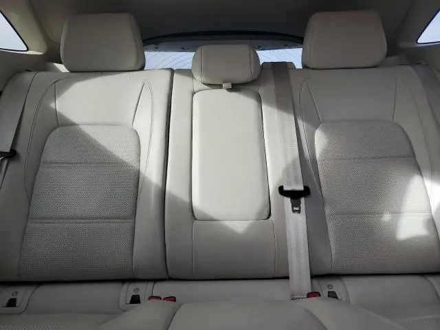 2019 JAGUAR E-PACE SE  