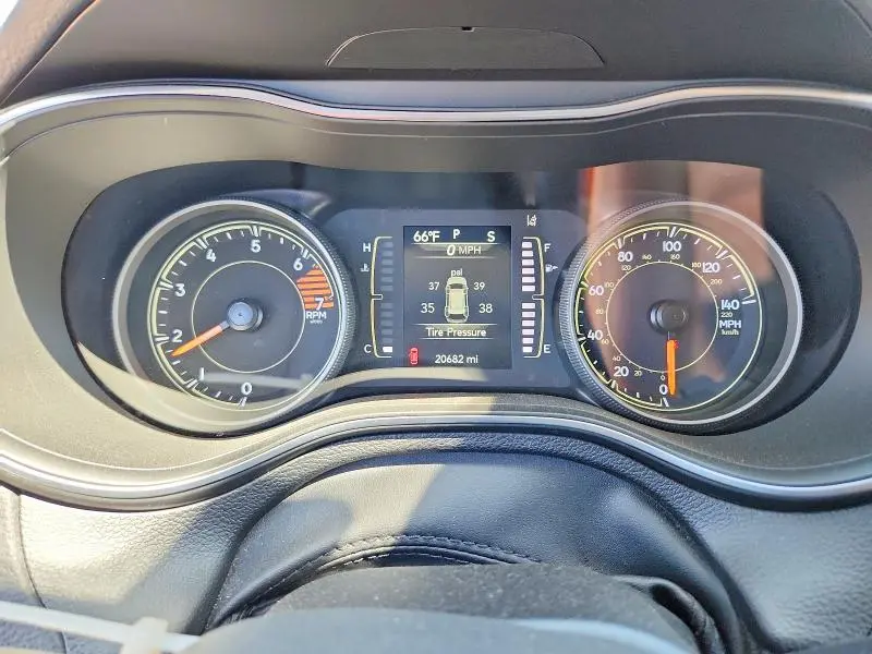 2021 JEEP CHEROKEE LATITUDE  