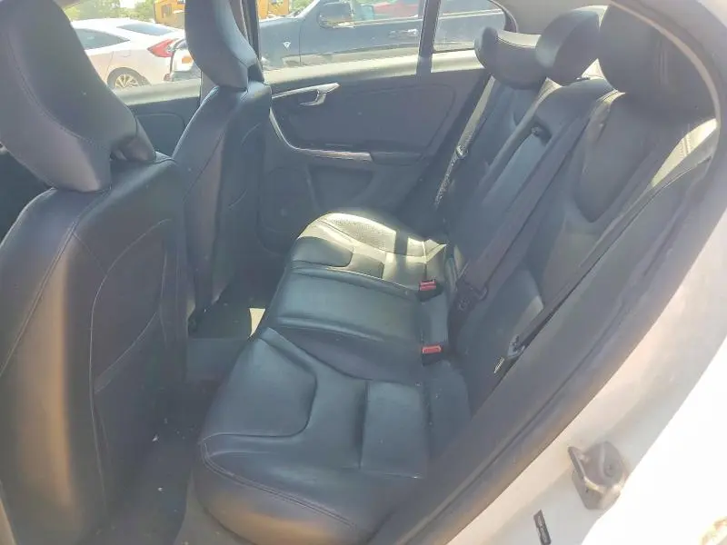 2016 VOLVO S60   