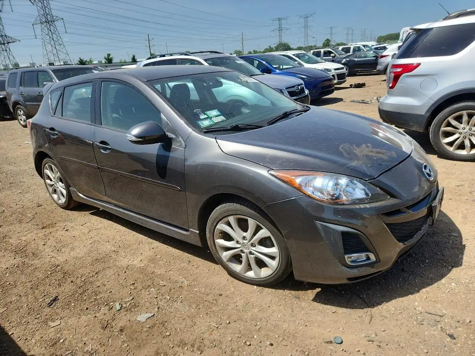 2010 MAZDA 3 S  