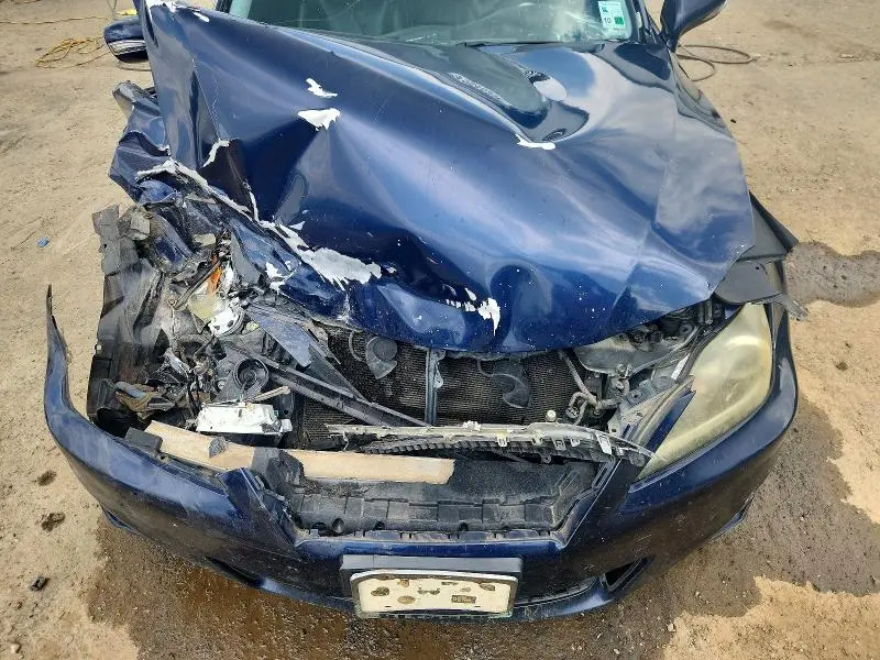 2011 LEXUS IS 250  