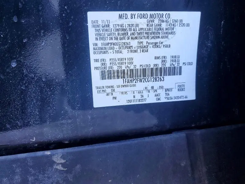 2012 FORD TAURUS LIMITED  