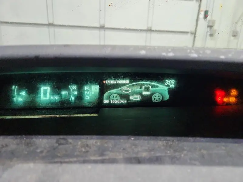 2013 TOYOTA PRIUS TWO  