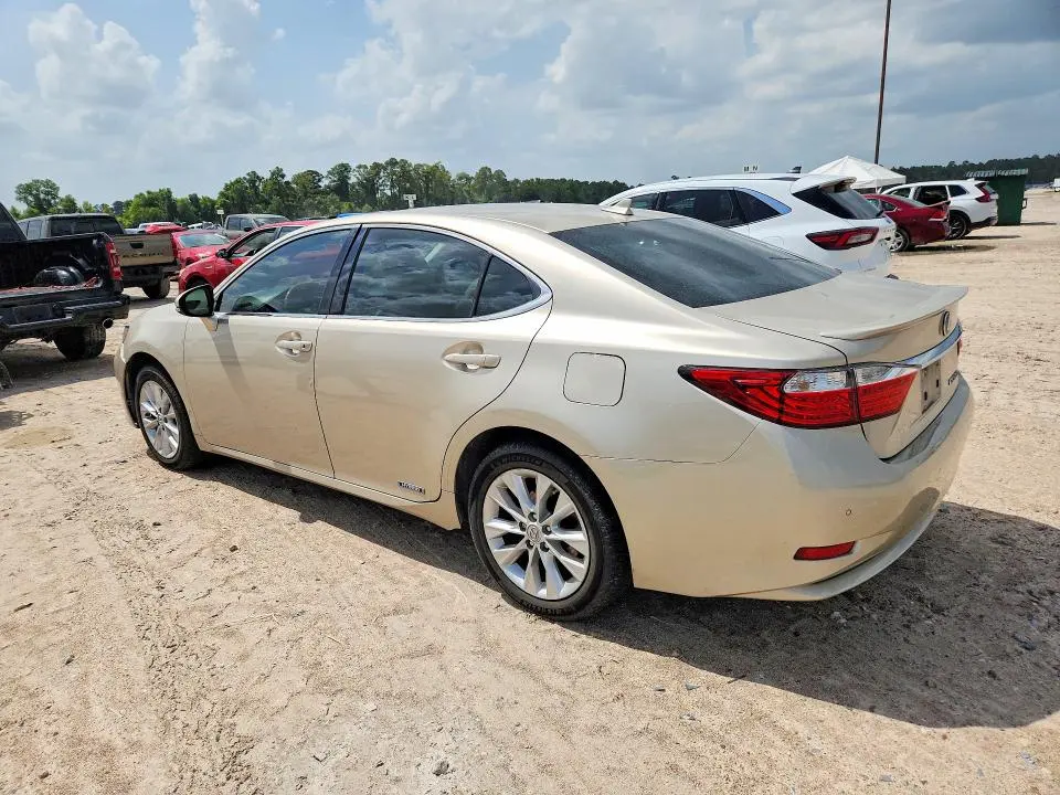 2013 LEXUS ES 300H  
