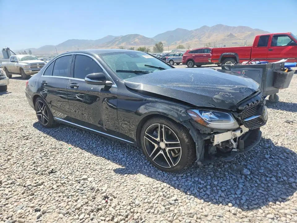 2017 MERCEDES-BENZ C 300  