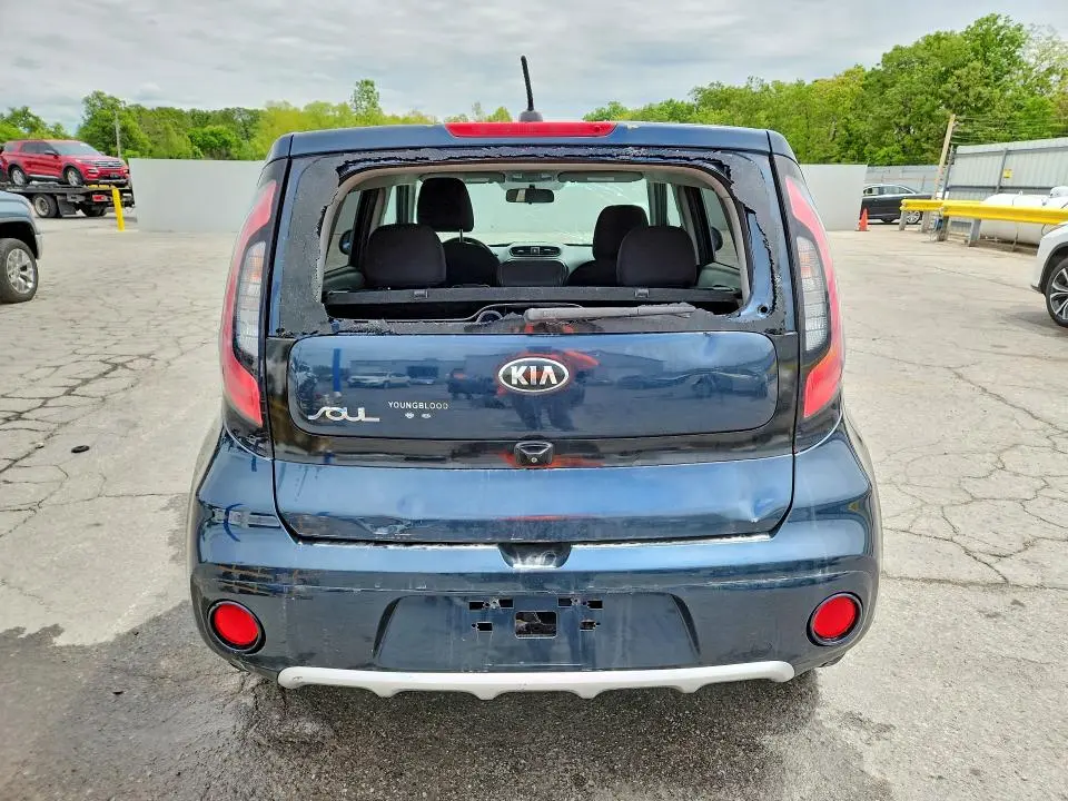 2017 KIA SOUL +  
