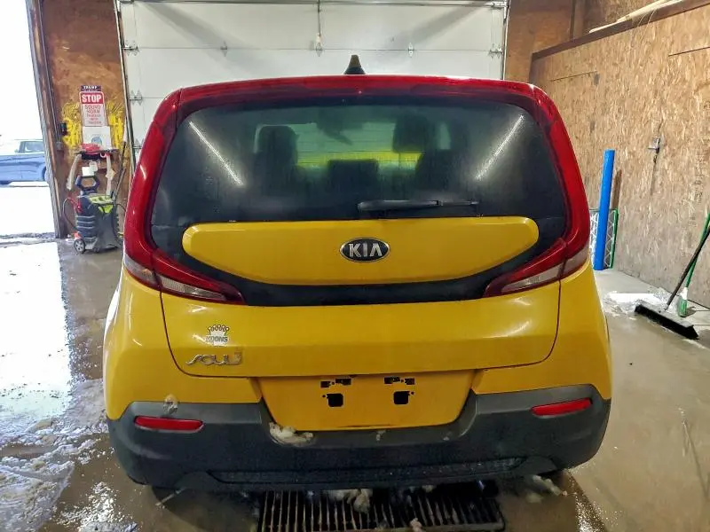 2020 KIA SOUL LX  