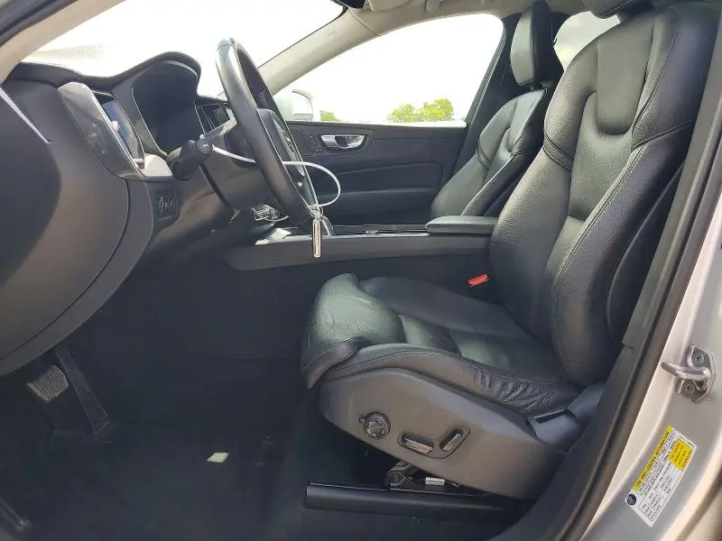 2019 VOLVO XC60 T8 INSCRIPTION  