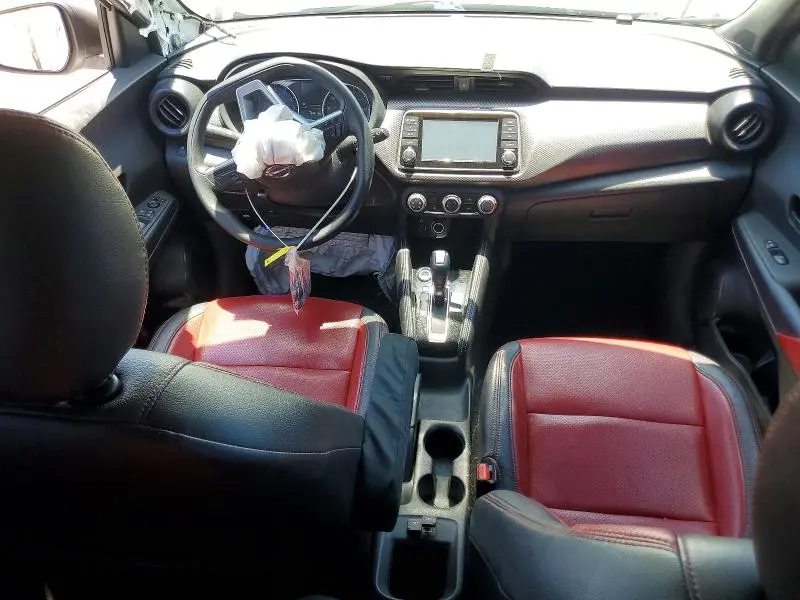 2019 NISSAN KICKS S  