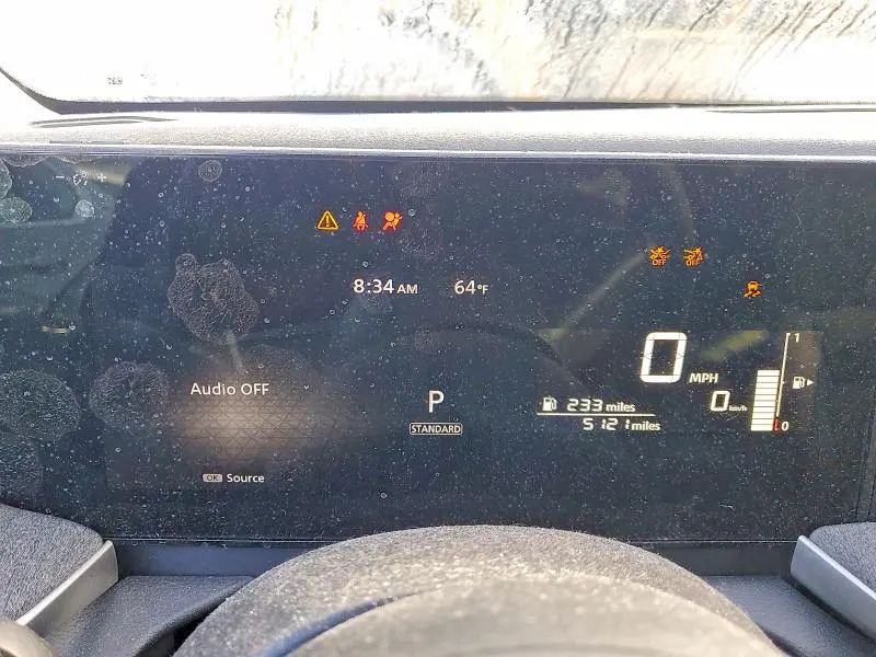 2025 NISSAN KICKS SV  