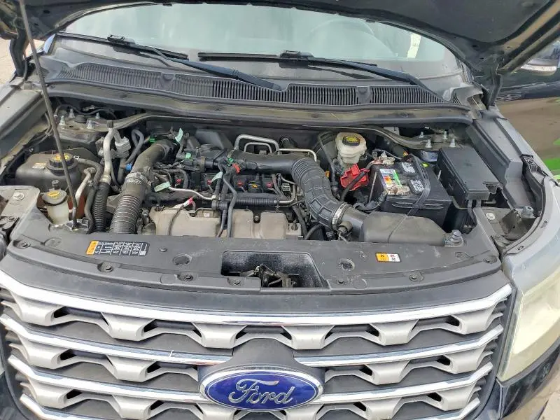 2016 FORD EXPLORER XLT  