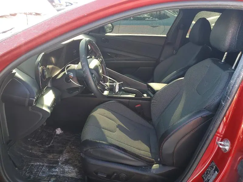 2022 HYUNDAI ELANTRA   