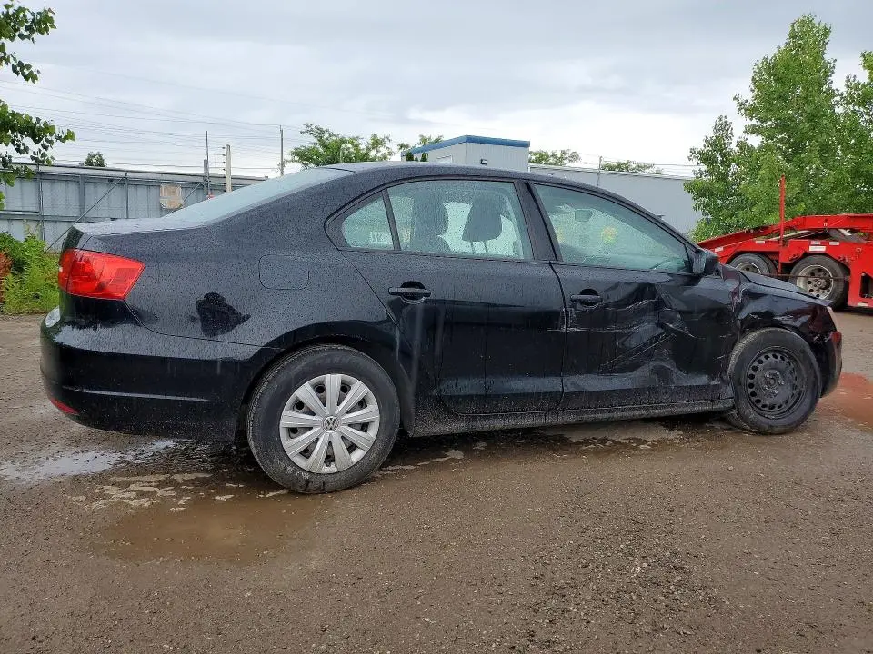 2013 VOLKSWAGEN JETTA   