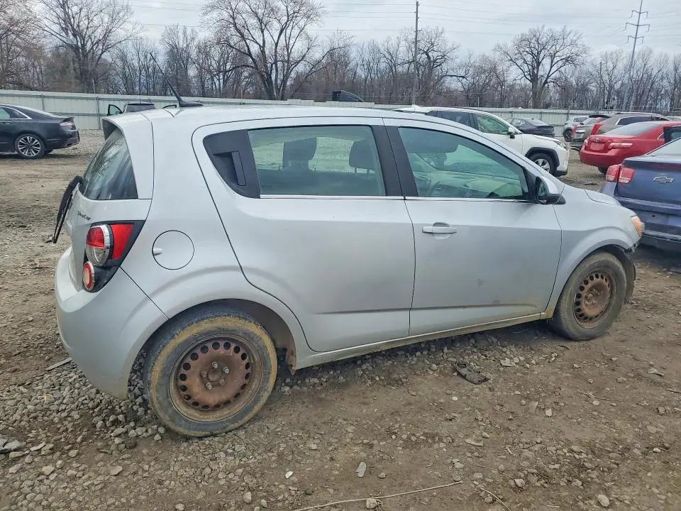 2013 CHEVROLET SONIC LT  