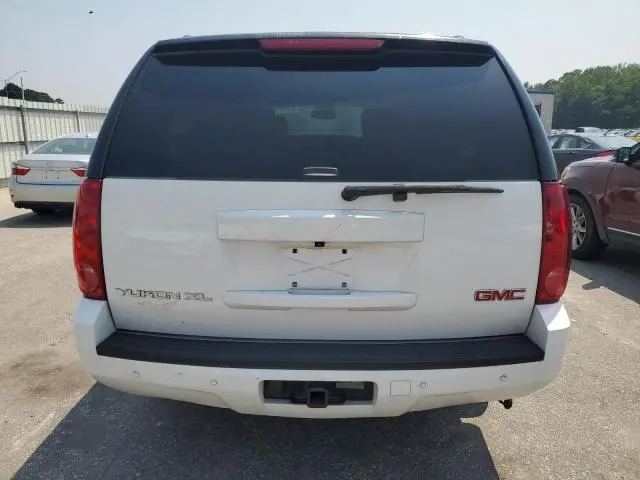 2014 GMC YUKON XL C1500 SLT  