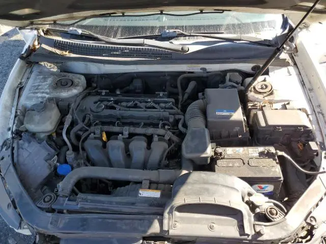 2010 HYUNDAI SONATA GLS  