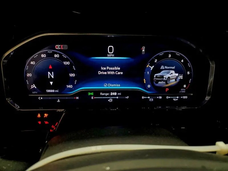 2025 CHEVROLET SILVERADO K1500 LT TRAIL BOSS  