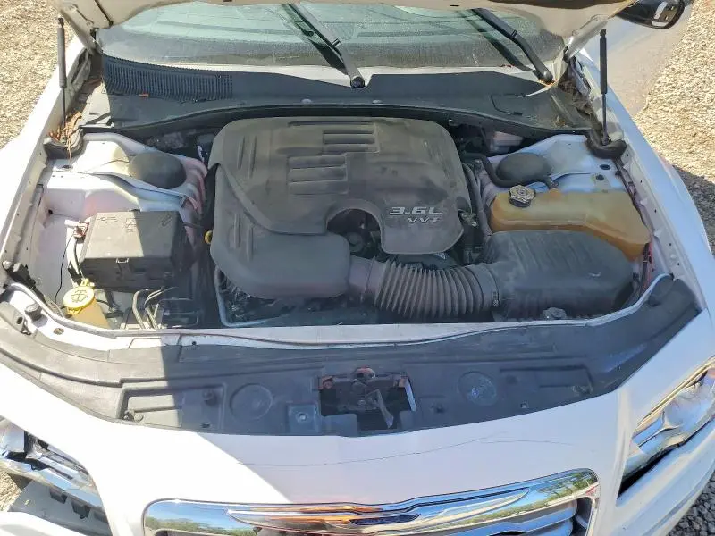 2013 CHRYSLER 300   