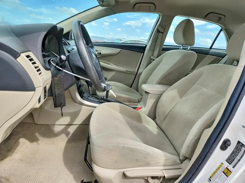 2011 TOYOTA COROLLA BASE  