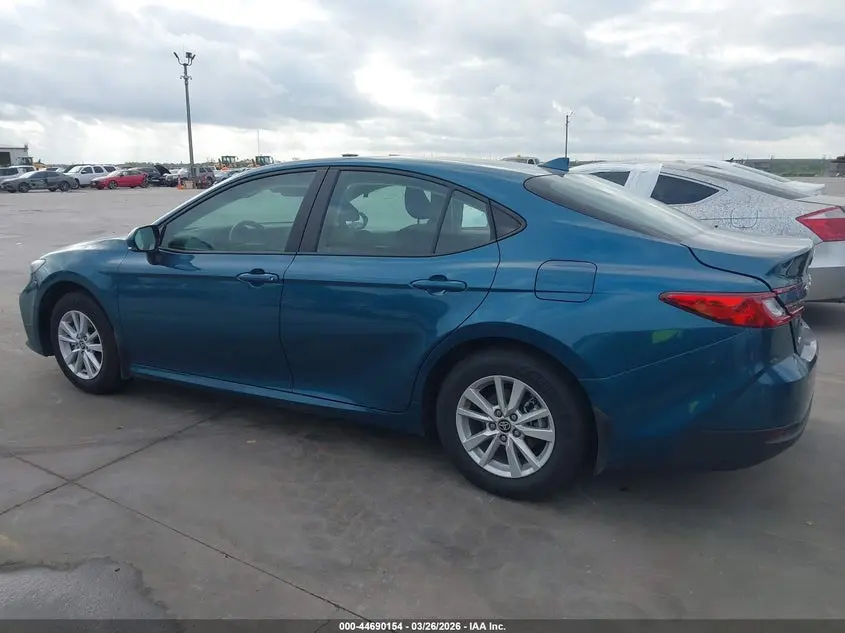 2026 TOYOTA CAMRY LE