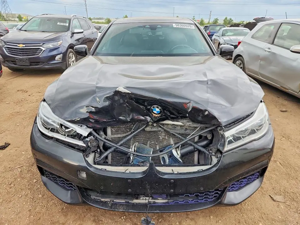 2018 BMW 750 XI  