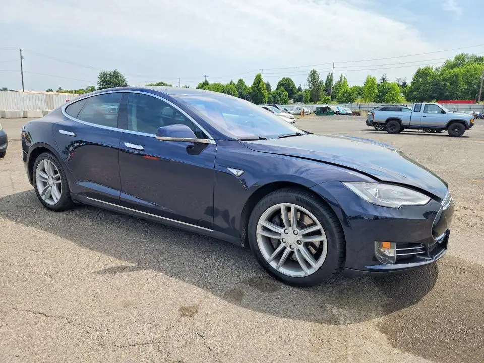 2013 TESLA MODEL S   