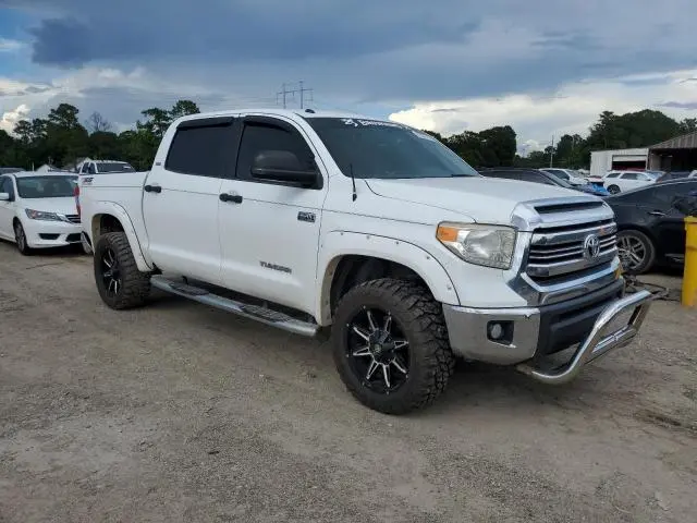 2016 TOYOTA TUNDRA CREWMAX SR5  