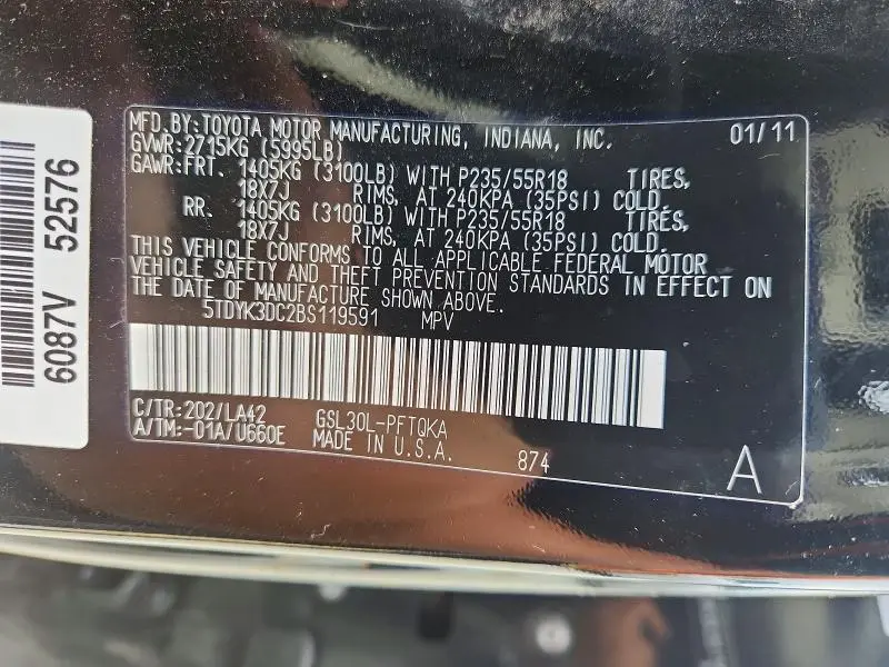 2011 TOYOTA SIENNA LIMITED 7-PASSENGER  