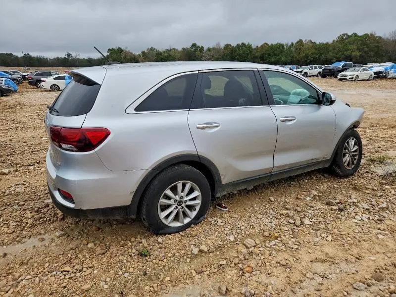 2020 KIA SORENTO S  