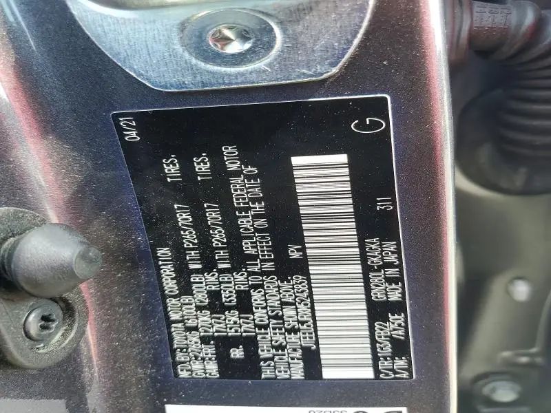 2021 TOYOTA 4RUNNER SR5  
