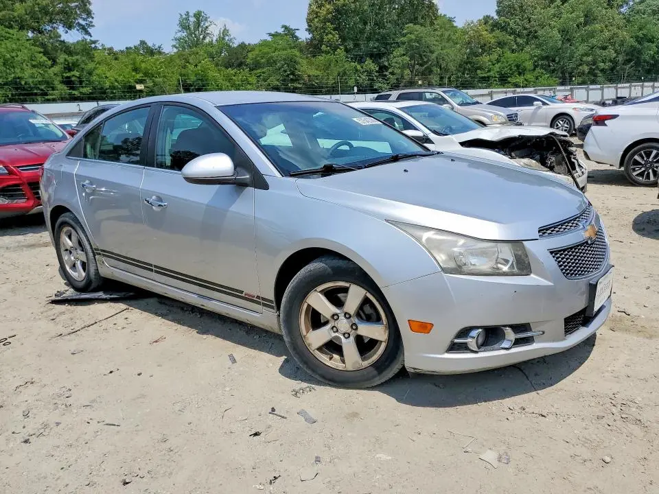 2014 CHEVROLET CRUZE LT  