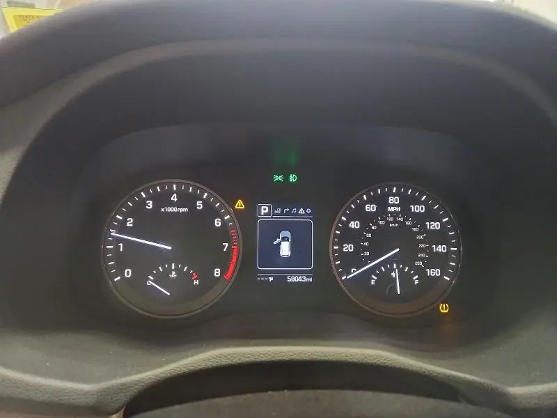 2017 HYUNDAI TUCSON SE PLUS  