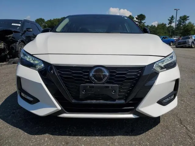 2022 NISSAN SENTRA SR  