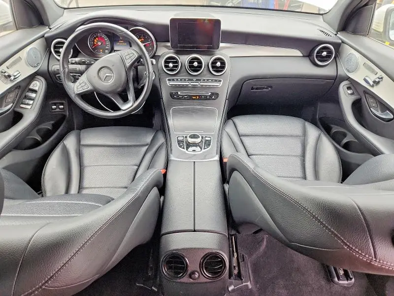 2019 MERCEDES-BENZ GLC 350E  
