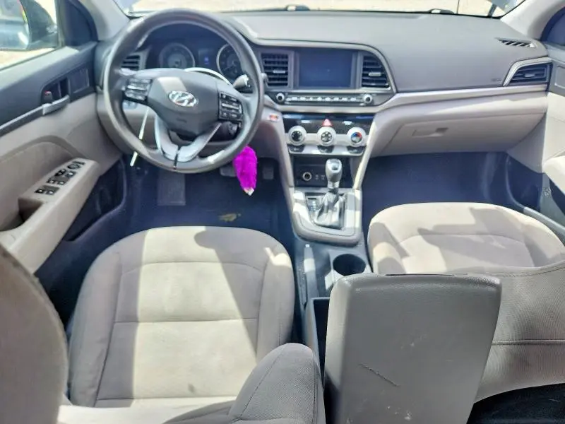 2019 HYUNDAI ELANTRA SEL  