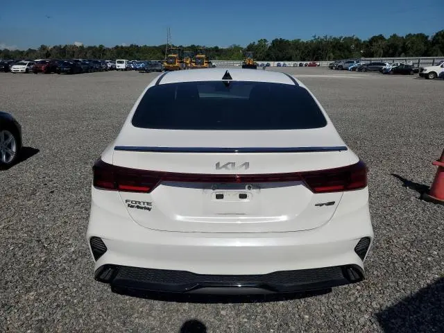 2024 KIA FORTE GT LINE  