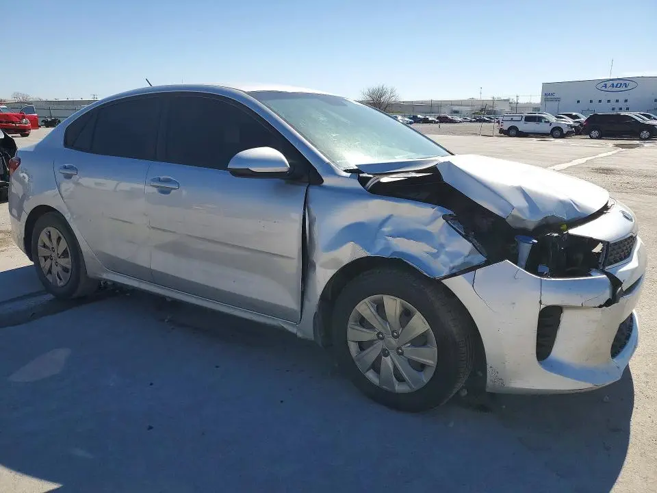 2020 KIA RIO LX  