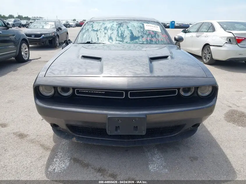 2019 DODGE CHALLENGER SXT