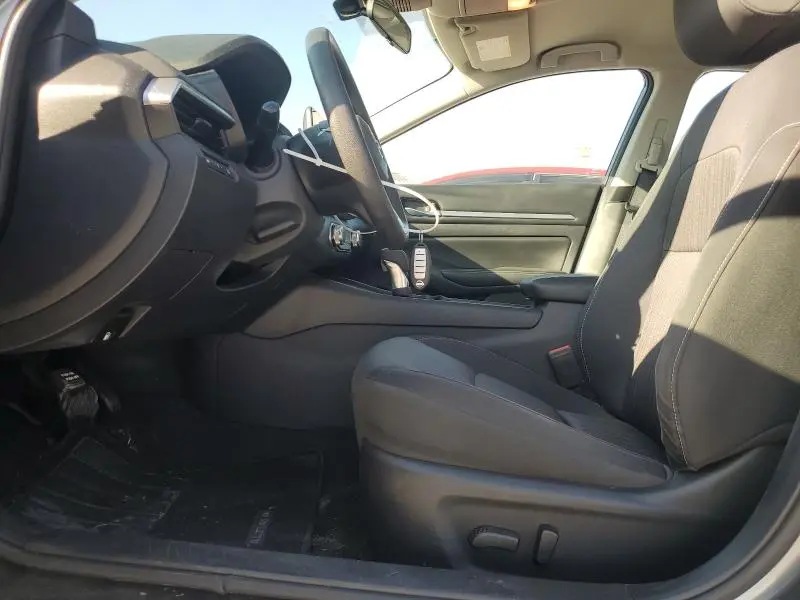 2022 NISSAN ALTIMA SV  