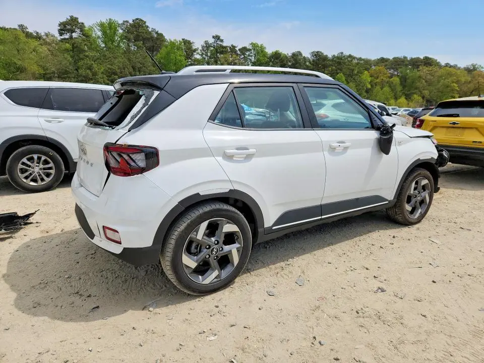 2025 HYUNDAI VENUE LIMITED  