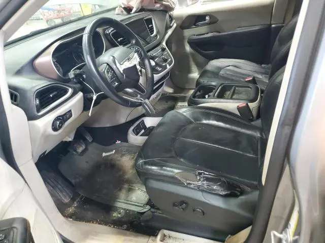 2017 CHRYSLER PACIFICA TOURING L  