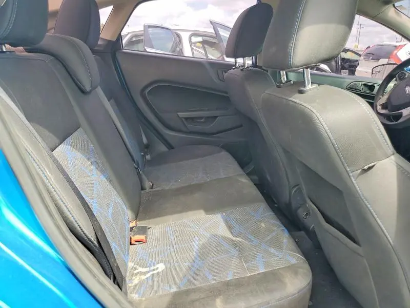 2012 FORD FIESTA SE  