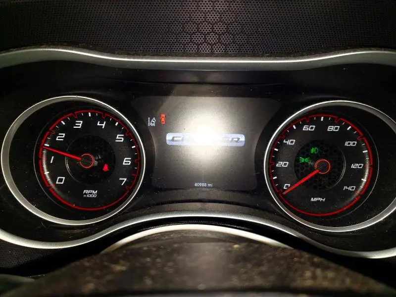 2016 DODGE CHARGER SXT  