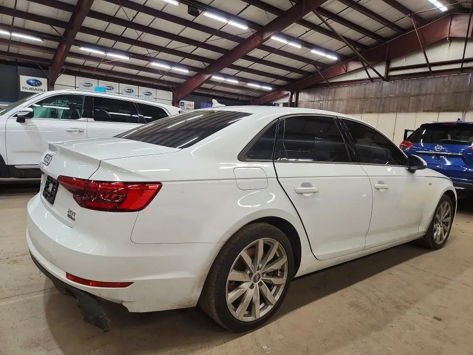 2017 AUDI A4   