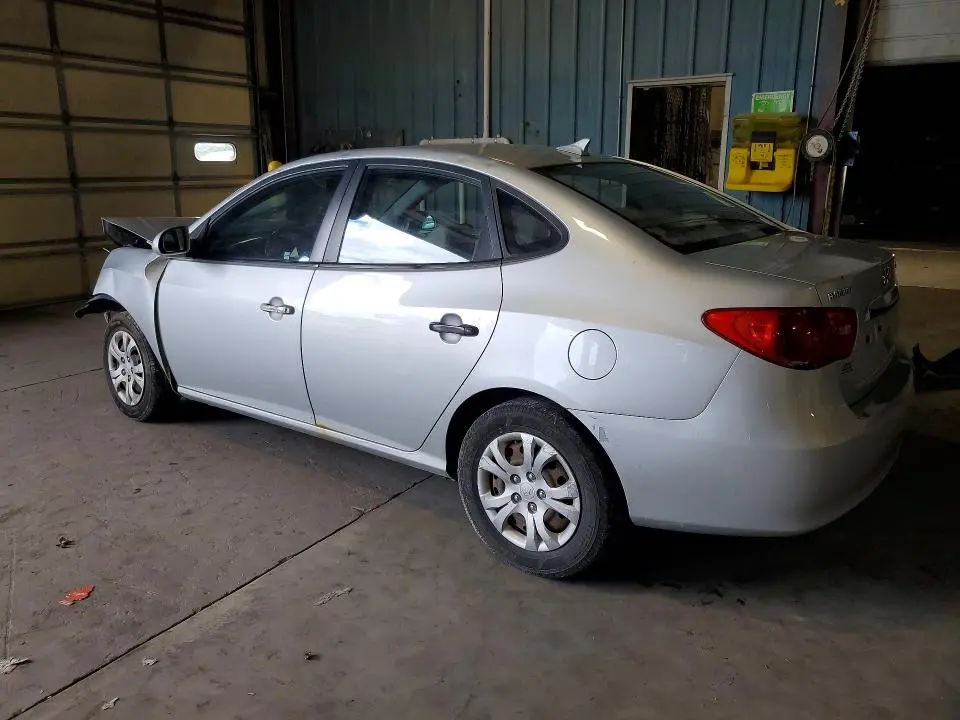 2010 HYUNDAI ELANTRA GLS  