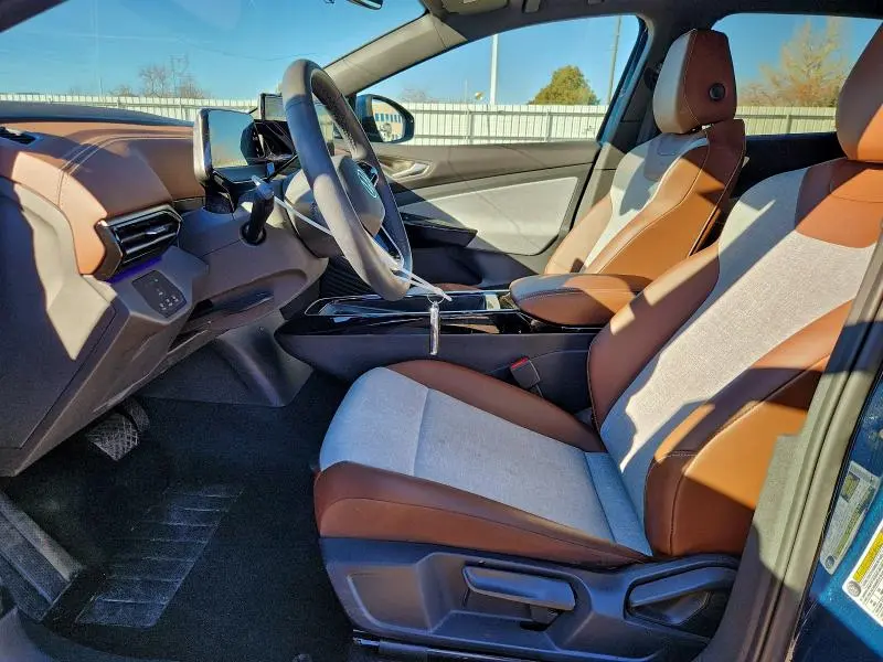 2023 VOLKSWAGEN ID.4 PRO  