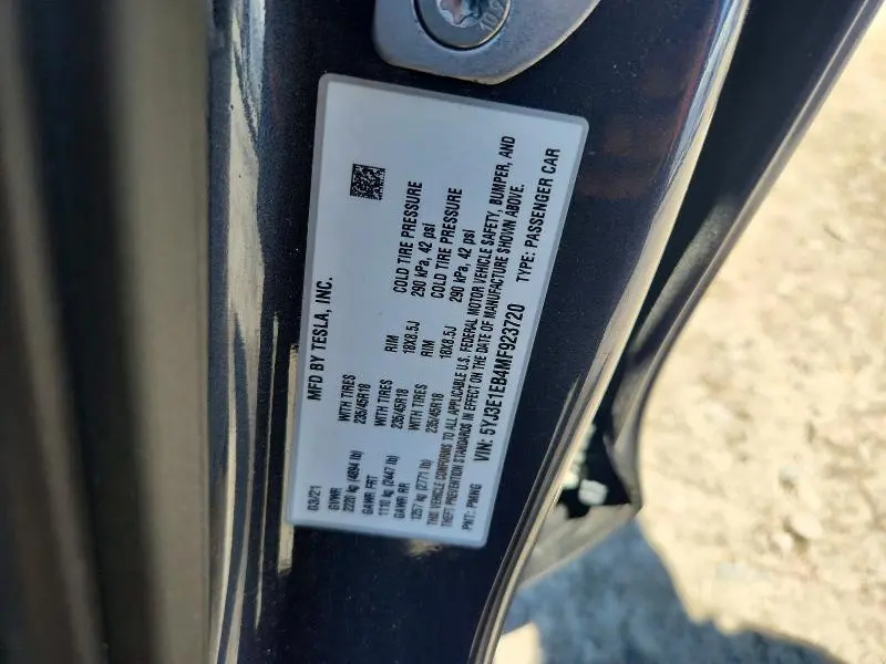 2021 TESLA MODEL 3   